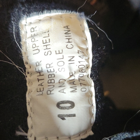 Leather Upper Rain Boot 10 - Picture 12 of 13